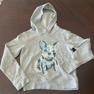 Girl’s hoodie size S (6-7)